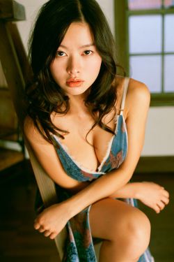 羽田爱蓝色妖姬